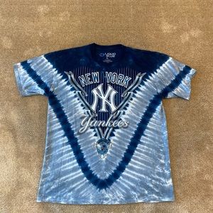 Liquid blue New York Yankees tshirt Size Xlarge